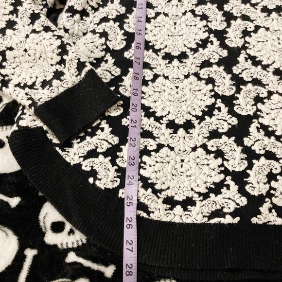 SPANNER Black creamy white damask pattern sweater ~ Goth LARGE XL 1X knit top - Picture 7 of 16